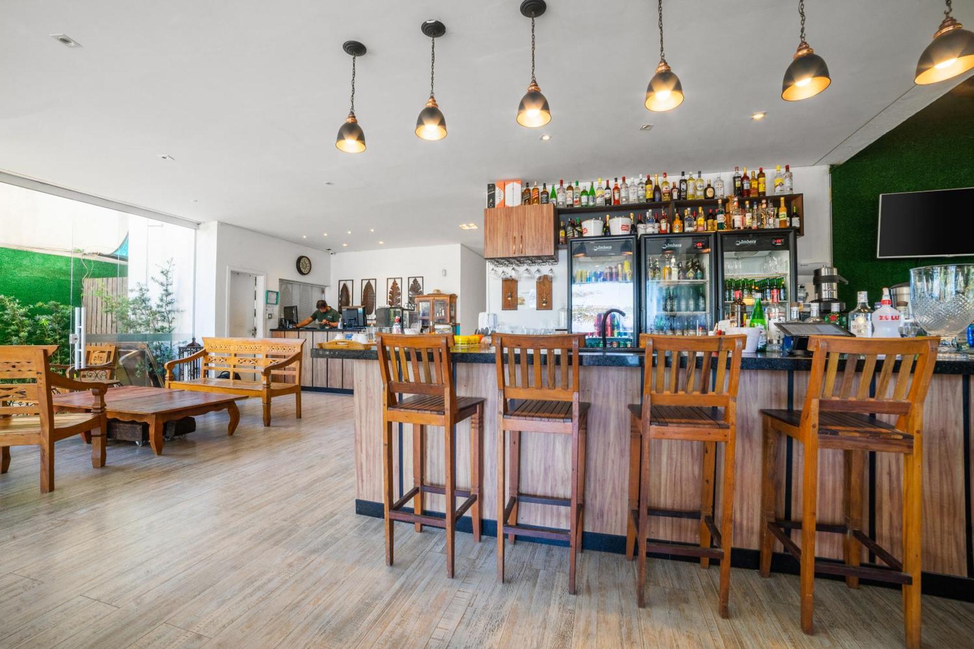 Pousada Conca Di Mare - Restaurante - Pe Na Areia - Piscinas Aquecidas Бертіога Екстер'єр фото